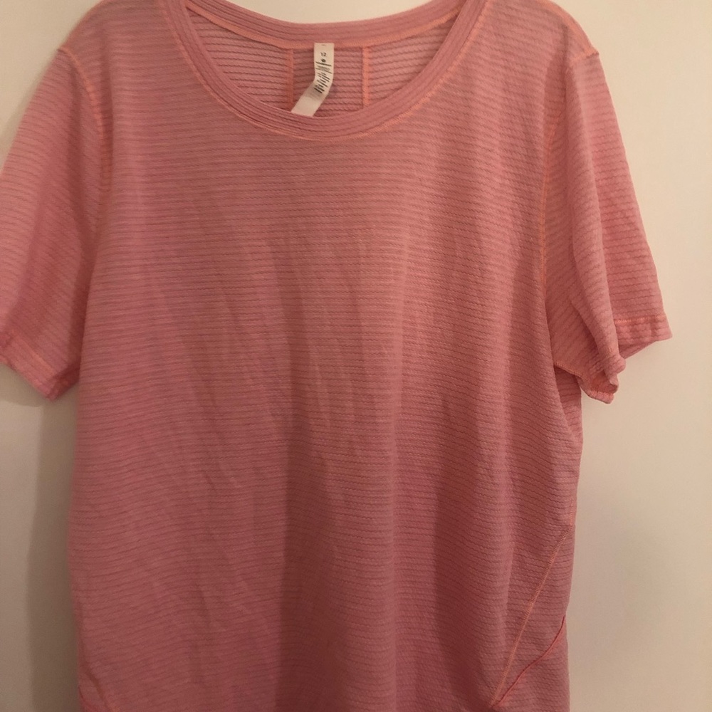 Lulu Lemon Short Sleeve Top